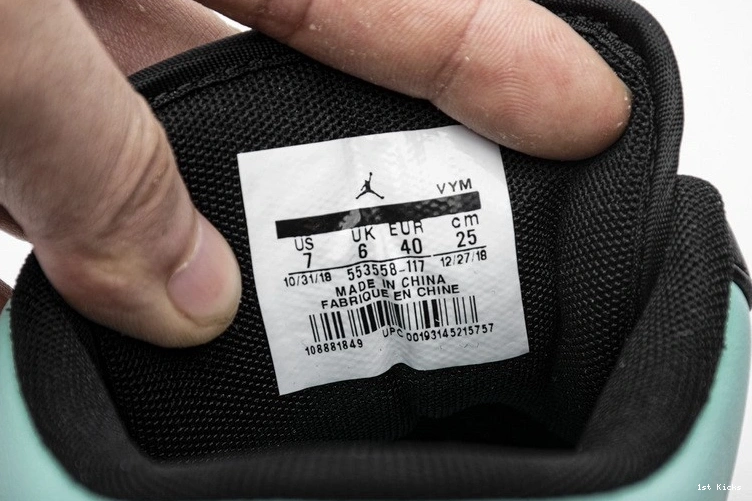 Emerald Jordan Low  1 553558-117 Toe 0202